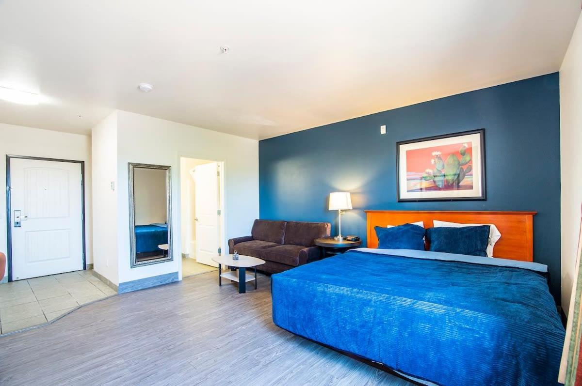 Vistas 107- Modern Studio Sleeps 3 With Style Sierra Vista Εξωτερικό φωτογραφία