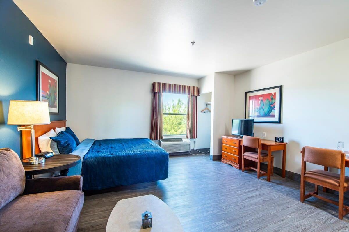 Vistas 107- Modern Studio Sleeps 3 With Style Sierra Vista Εξωτερικό φωτογραφία